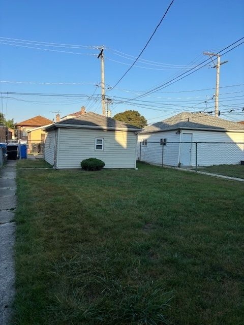 Tiny photo for 10718 S Rhodes Avenue, Chicago, IL 60628 (MLS # 12484772)