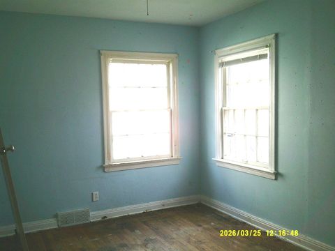 Tiny photo for 1725 23rd Avenue, Rock Island, IL 61201 (MLS # 12604390)