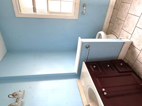 Tiny photo for 1725 23rd Avenue, Rock Island, IL 61201 (MLS # 12604390)