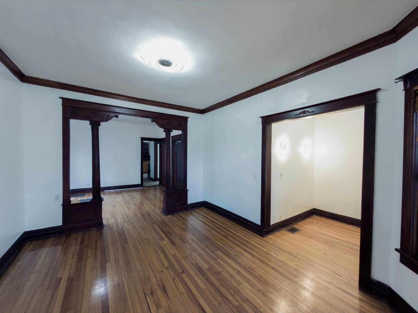 3229 W 62nd Street