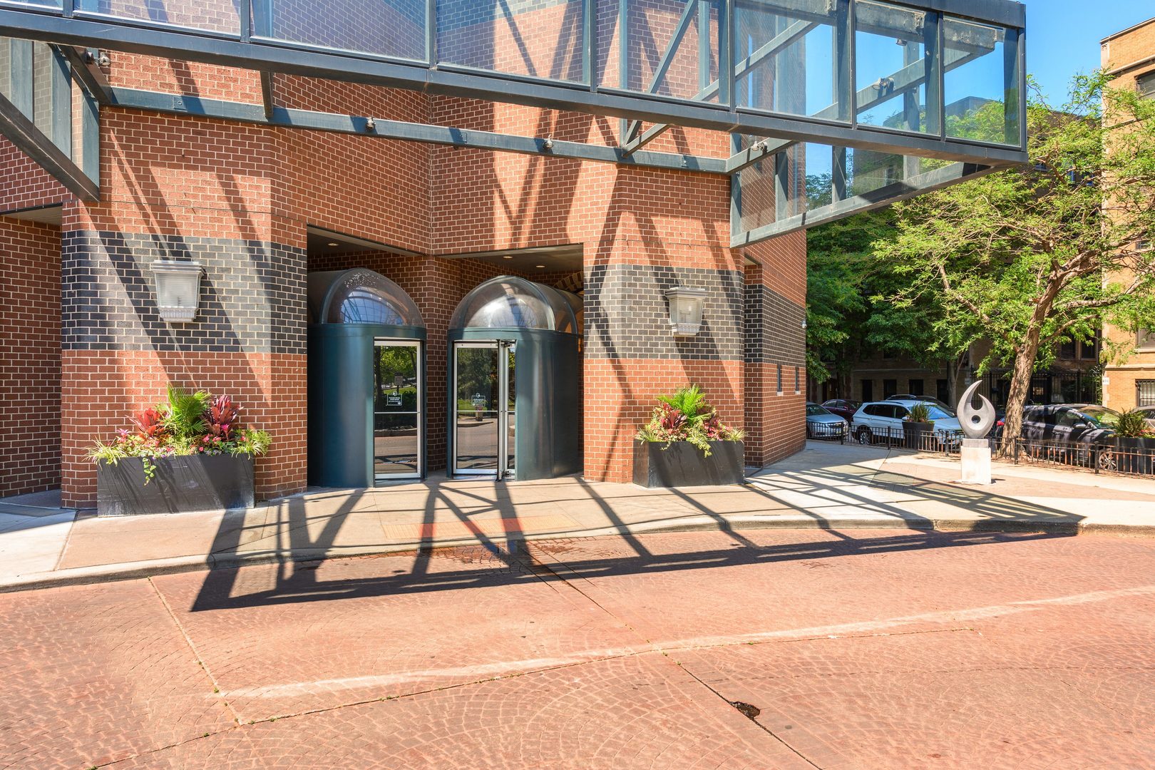 3660 N Lake Shore Drive 2901