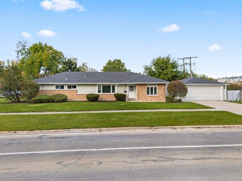 Tiny photo for 500 Lakewood Boulevard, Park Forest, IL 60466 (MLS # 12506997)