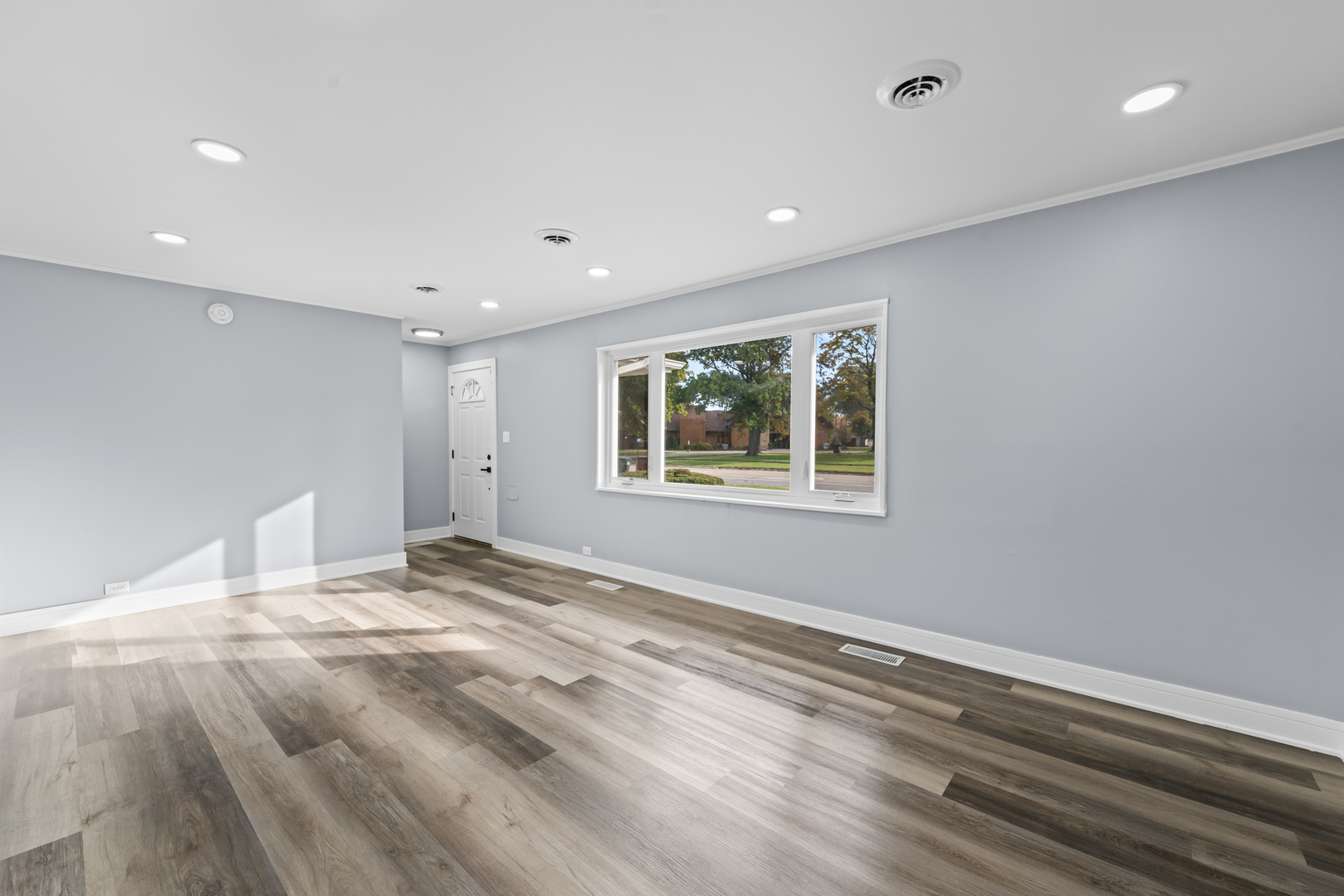 500 Lakewood Boulevard