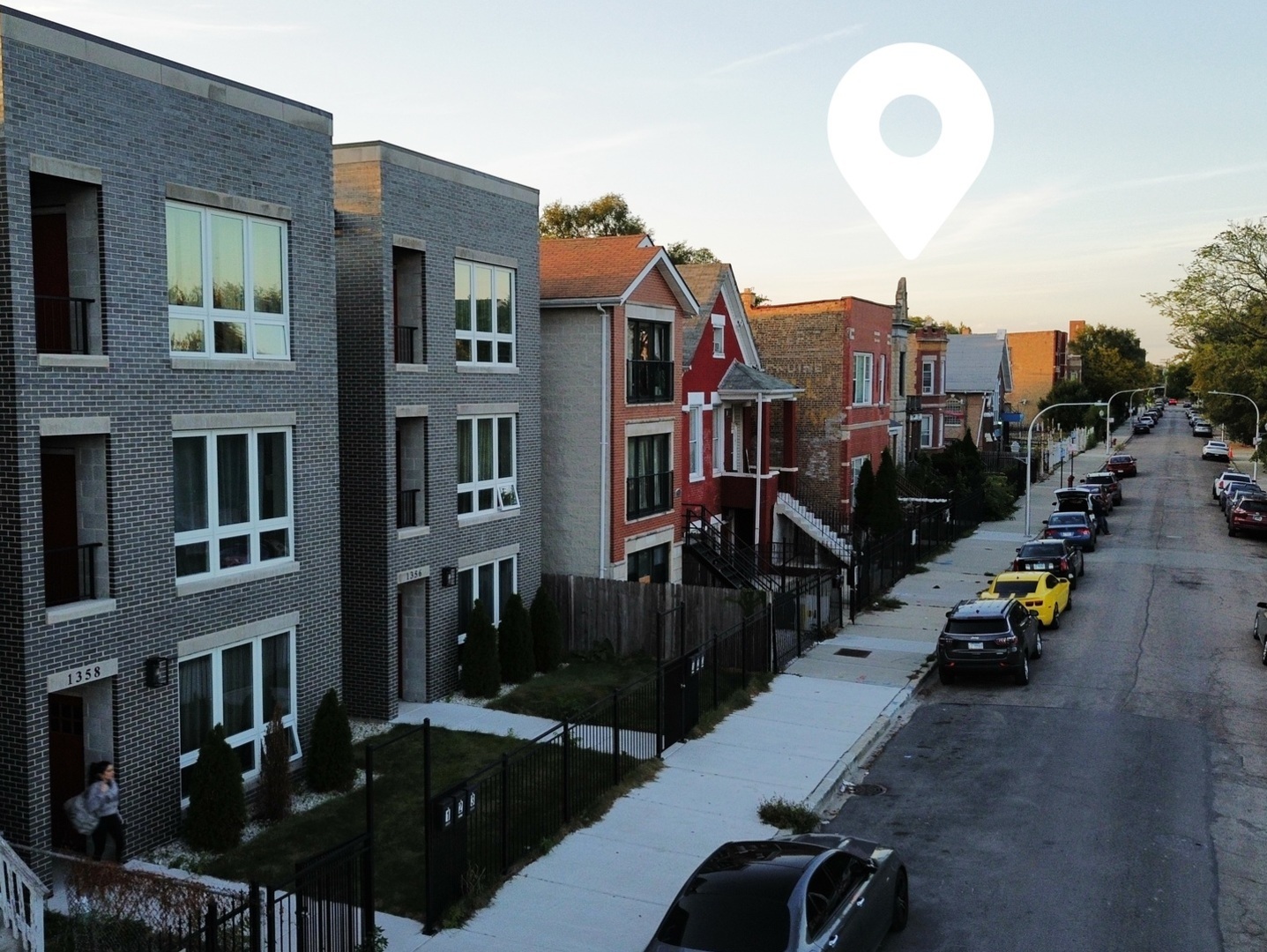 1342 S FAIRFIELD Avenue