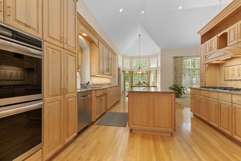 Tiny photo for 1741 Stanford Court, Lake Forest, IL 60045 (MLS # 12643912)