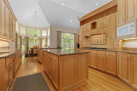 Tiny photo for 1741 Stanford Court, Lake Forest, IL 60045 (MLS # 12643912)
