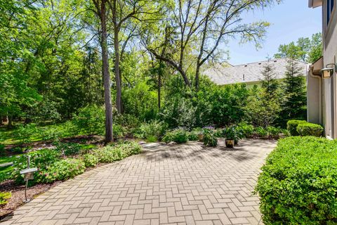 Tiny photo for 1741 Stanford Court, Lake Forest, IL 60045 (MLS # 12643912)