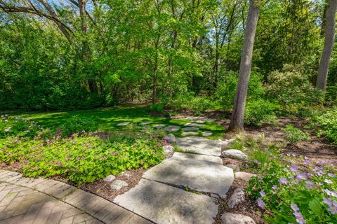 Tiny photo for 1741 Stanford Court, Lake Forest, IL 60045 (MLS # 12643912)
