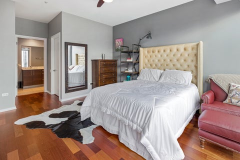 Tiny photo for 240 E ILLINOIS Street #2501, Chicago, IL 60611 (MLS # 12725816)