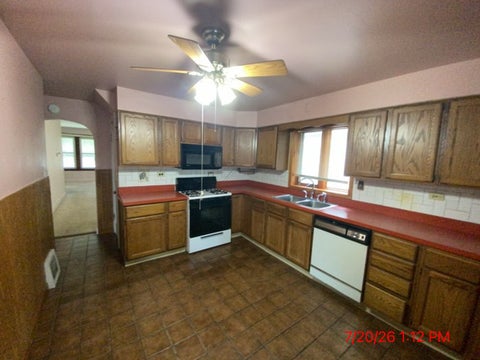 Tiny photo for 3239 Cuyler Avenue, Berwyn, IL 60402 (MLS # 12714006)