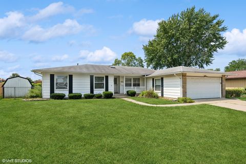 A home in Elk Grove Village