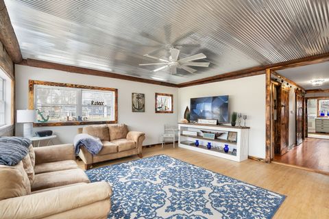 Tiny photo for 26377 W Marie Avenue, Antioch, IL 60002 (MLS # 12568450)