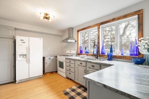 Tiny photo for 26377 W Marie Avenue, Antioch, IL 60002 (MLS # 12568450)