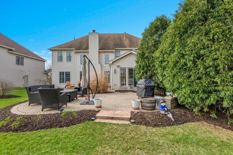 Tiny photo for 415 Mallard Point Drive, North Aurora, IL 60542 (MLS # 12611047)