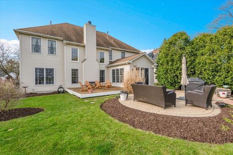 Tiny photo for 415 Mallard Point Drive, North Aurora, IL 60542 (MLS # 12611047)