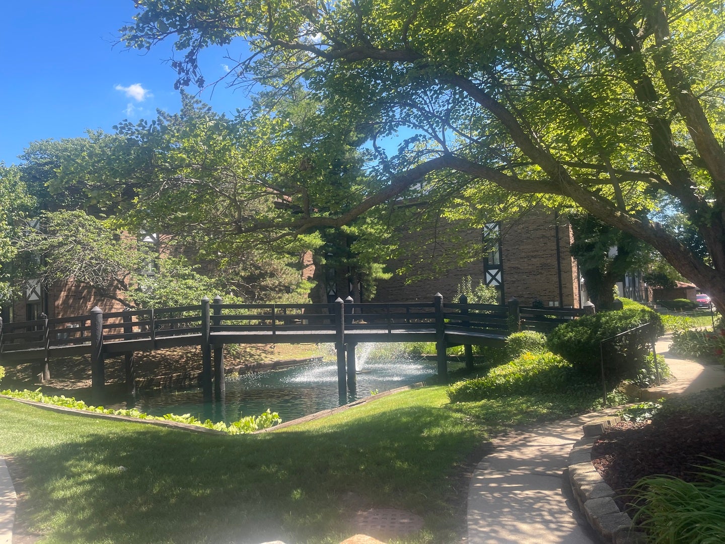 13622 Royal Court 824