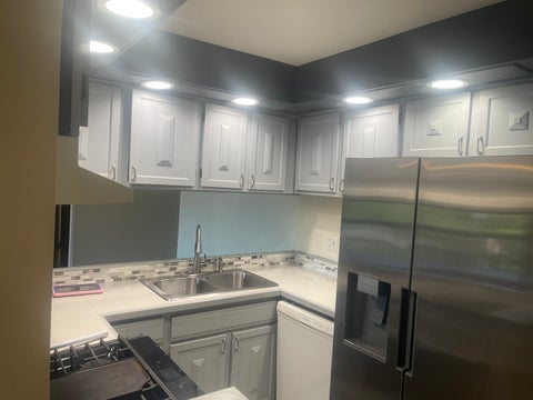 Tiny photo for 13622 Royal Court #824, Crestwood, IL 60418 (MLS # 12684863)