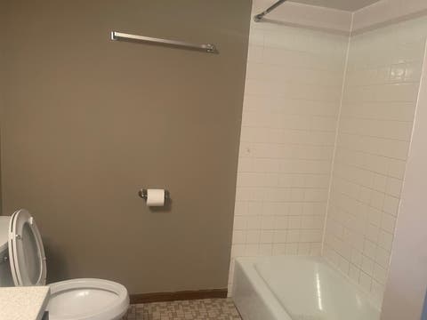 Tiny photo for 13622 Royal Court #824, Crestwood, IL 60418 (MLS # 12684863)