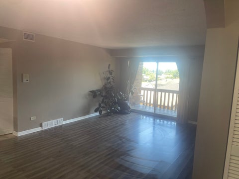 Tiny photo for 13622 Royal Court #824, Crestwood, IL 60418 (MLS # 12684863)