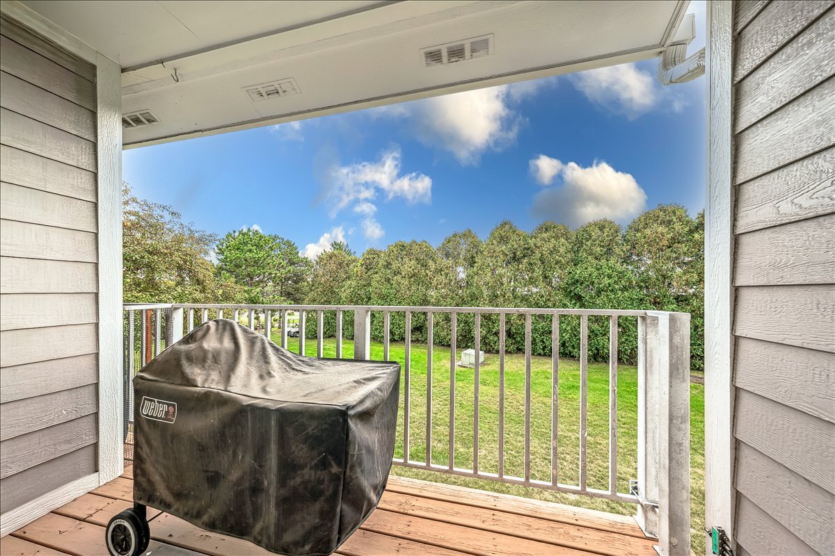 Streamwood, Illinois 60107, United States, 3 Bedrooms Bedrooms, ,2 BathroomsBathrooms,Residential,Active,216600