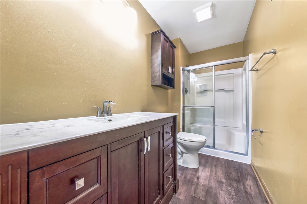 Streamwood, Illinois 60107, United States, 3 Bedrooms Bedrooms, ,2 BathroomsBathrooms,Residential,Active,216600