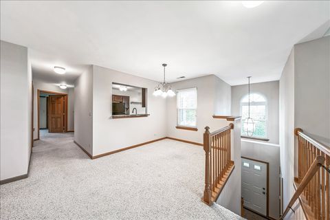 Tiny photo for 3 Taylor Court #B, Streamwood, IL 60107 (MLS # 12456246)