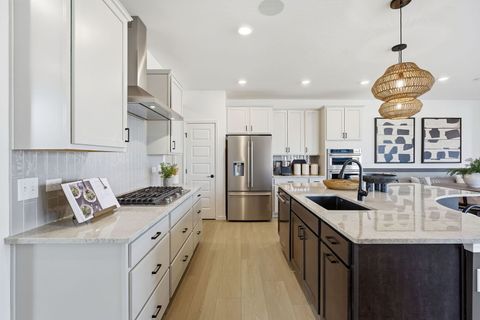 Tiny photo for 2752 Preserve Circle #13006, Aurora, IL 60502 (MLS # 12621325)