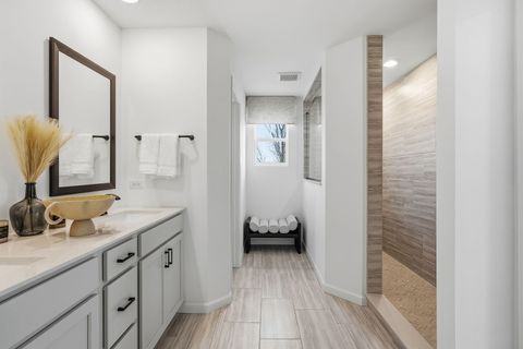 Tiny photo for 2752 Preserve Circle #13006, Aurora, IL 60502 (MLS # 12621325)