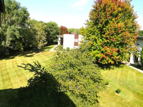 Tiny photo for 3107 Ingalls Avenue #3B, Joliet, IL 60435 (MLS # 12545011)