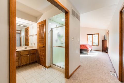 Tiny photo for 7914 S Garfield Avenue, Burr Ridge, IL 60527 (MLS # 12632233)