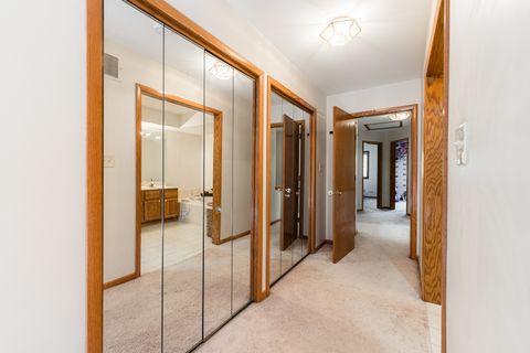 Tiny photo for 7914 S Garfield Avenue, Burr Ridge, IL 60527 (MLS # 12632233)