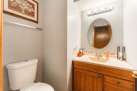 Tiny photo for 7914 S Garfield Avenue, Burr Ridge, IL 60527 (MLS # 12632233)