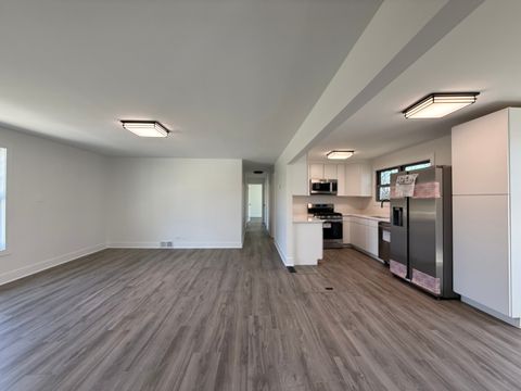 Tiny photo for 8418 MEADOWBROOK Drive, Burr Ridge, IL 60527 (MLS # 12633869)