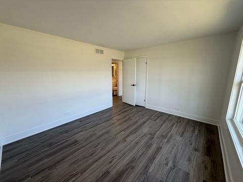 Tiny photo for 8418 MEADOWBROOK Drive, Burr Ridge, IL 60527 (MLS # 12633869)