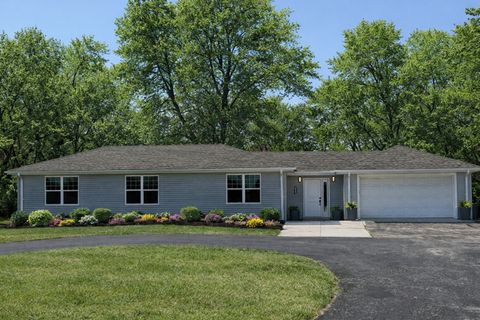 Tiny photo for 8418 MEADOWBROOK Drive, Burr Ridge, IL 60527 (MLS # 12633869)