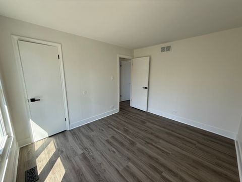 Tiny photo for 8418 MEADOWBROOK Drive, Burr Ridge, IL 60527 (MLS # 12633869)