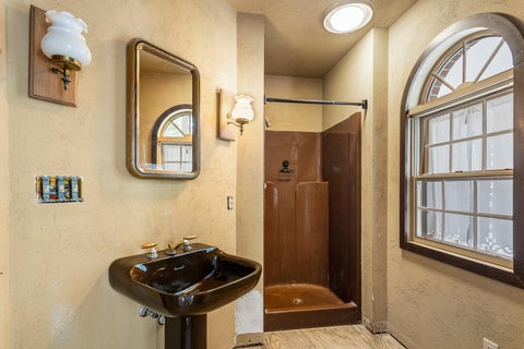 Tiny photo for 913 W Charles Street, Champaign, IL 61821 (MLS # 12761126)