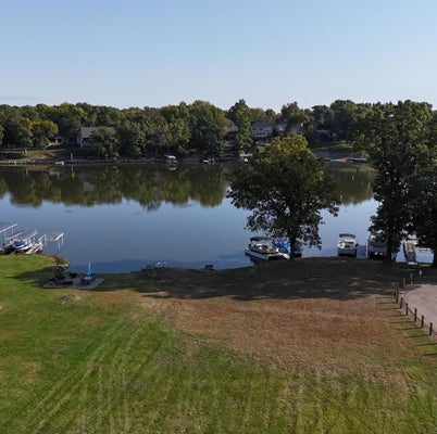1 HOLIDAY DR, SOMONAUK, IL 60552 - Image 55504b0575ed95bd8d079bfbfef2a050/2428153697
