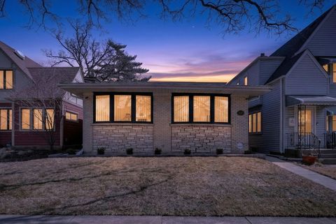 Tiny photo for 2145 N 77th Court, Elmwood Park, IL 60707 (MLS # 12586441)