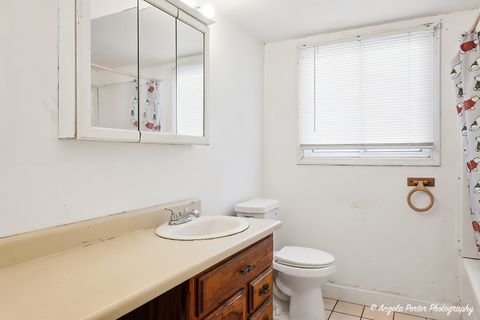 Tiny photo for 2702 Baldwin Road, McHenry, IL 60050 (MLS # 12595098)