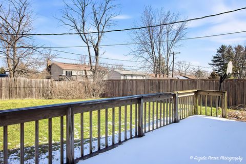 Tiny photo for 2702 Baldwin Road, McHenry, IL 60050 (MLS # 12595098)