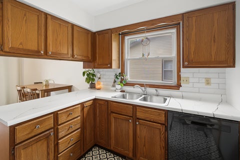 Tiny photo for 2128 Ivy Court, Champaign, IL 61821 (MLS # 12679318)