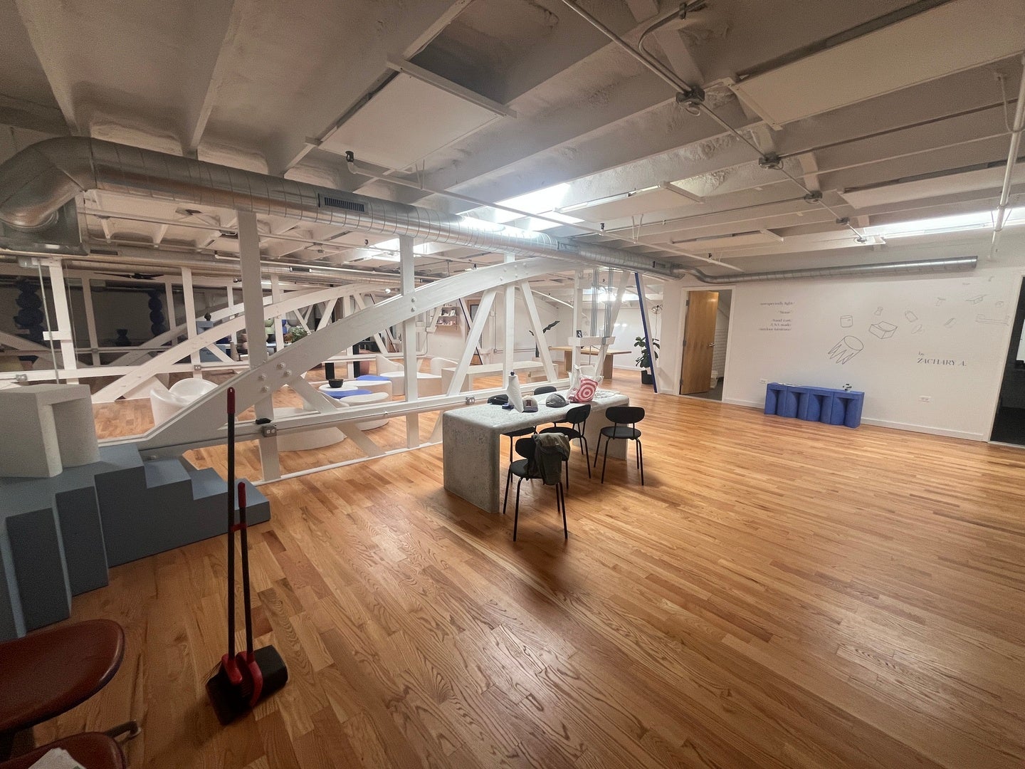 4900 N Elston Avenue 2nd-Floor
