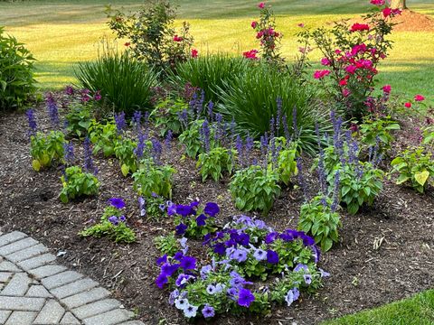 Tiny photo for 31470 N Reigate Lane, Libertyville, IL 60048 (MLS # 12601560)