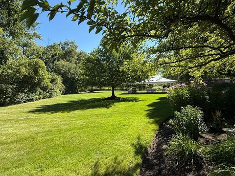 Tiny photo for 31470 N Reigate Lane, Libertyville, IL 60048 (MLS # 12601560)