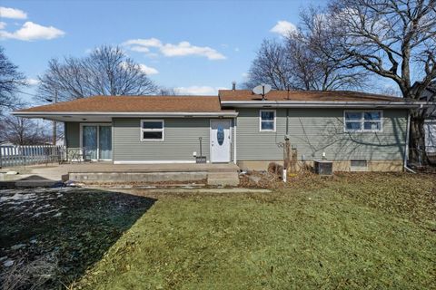 Tiny photo for 312 Prospect Avenue, Paxton, IL 60957 (MLS # 12547432)