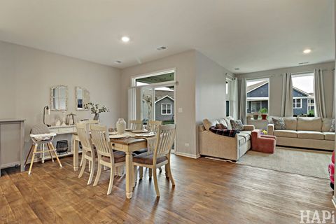 Tiny photo for 1200 Redtail Circle, Woodstock, IL 60098 (MLS # 12617553)