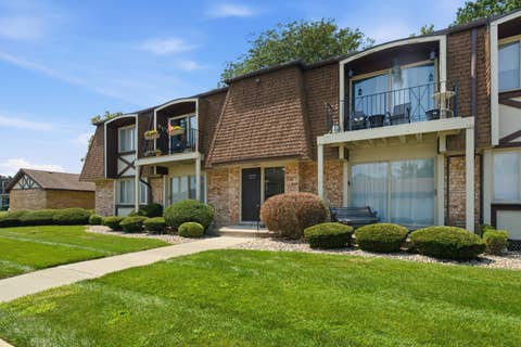 Tiny photo for 12750 Carriage Lane #A1, Crestwood, IL 60418 (MLS # 12729228)