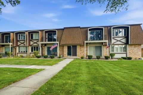 Tiny photo for 12750 Carriage Lane #A1, Crestwood, IL 60418 (MLS # 12729228)