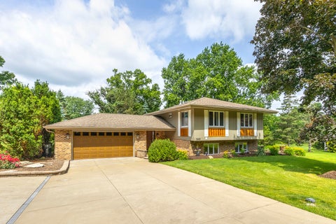 Photo of 13600 S Longview Drive, Homer Glen, IL 60491 (MLS # 12677427)